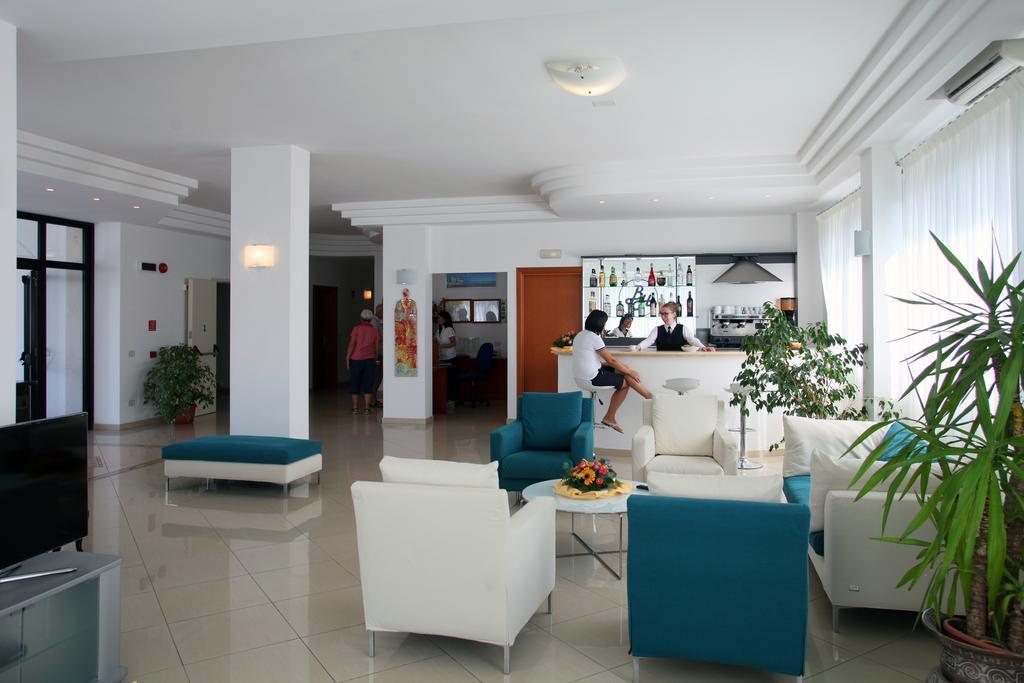 Bikini Hotel Βιέστε Εξωτερικό φωτογραφία