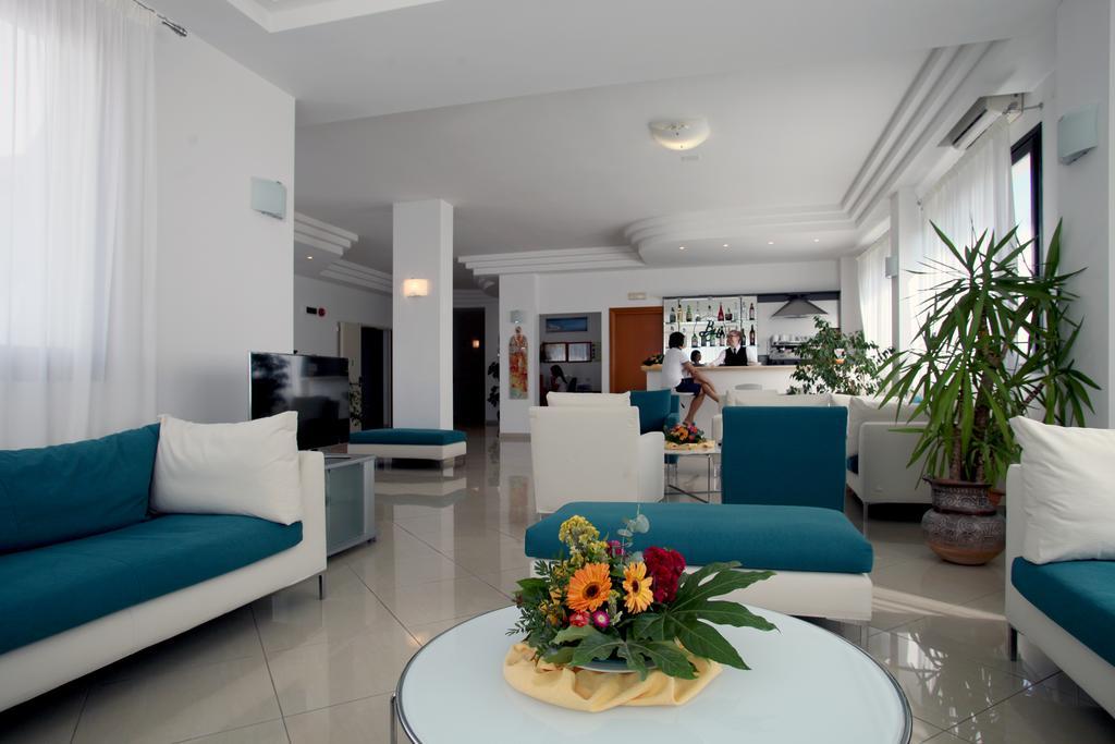 Bikini Hotel Βιέστε Εξωτερικό φωτογραφία
